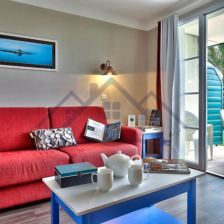 Localise - A06 - Entierement De Plain-Pied Avec Petite Vue Mer - Donnant Sur La Piscine Et Le Jardin - Wifi Inclus - Draps Inclus - Guilvinec 외부 사진