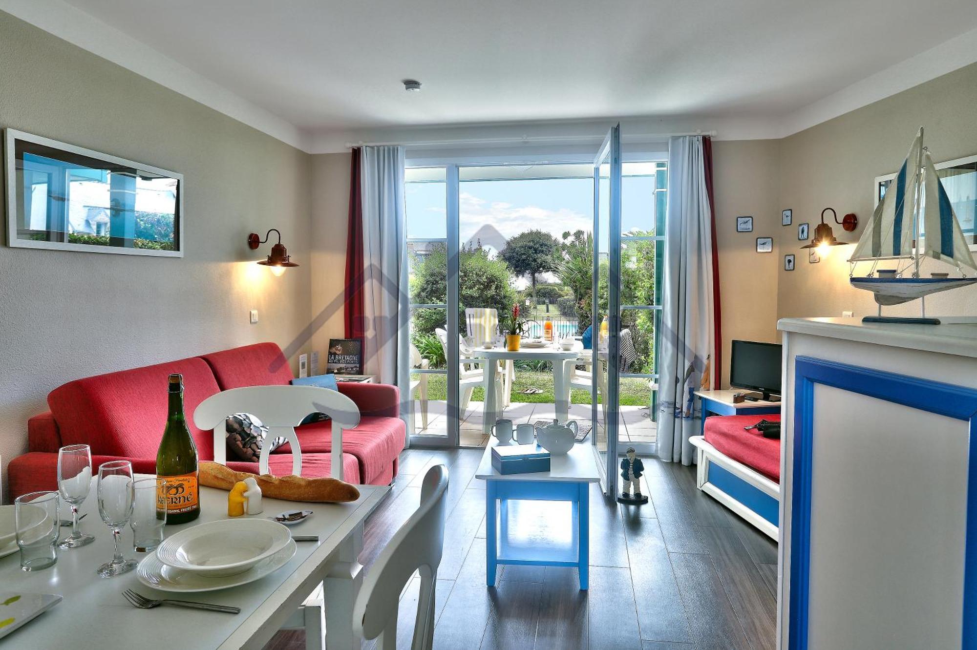 Localise - A06 - Entierement De Plain-Pied Avec Petite Vue Mer - Donnant Sur La Piscine Et Le Jardin - Wifi Inclus - Draps Inclus - Guilvinec 외부 사진