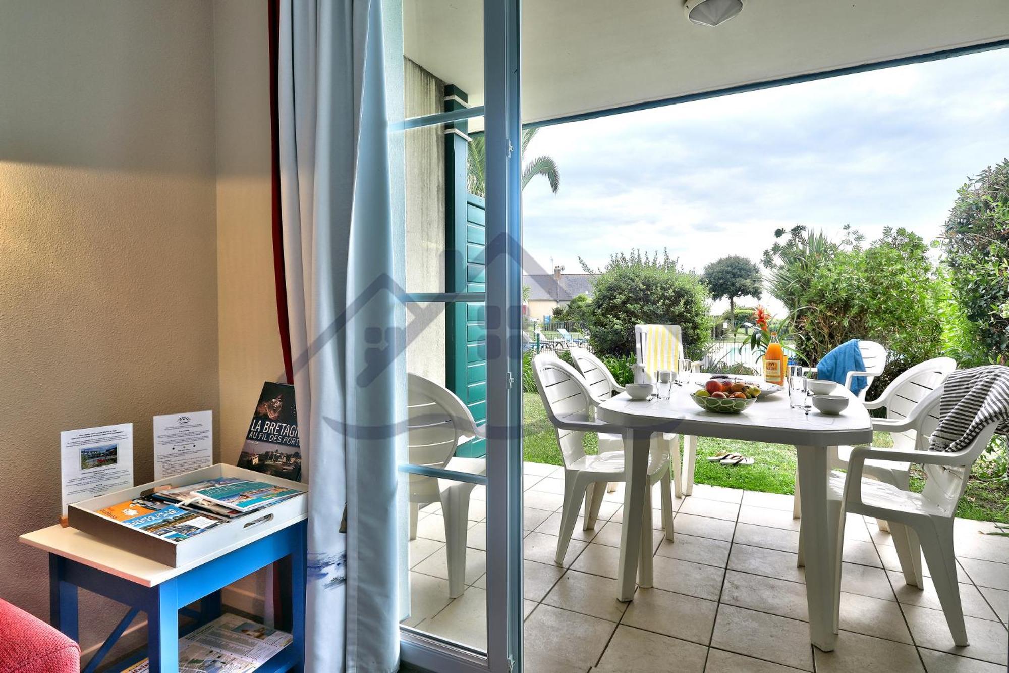 Localise - A06 - Entierement De Plain-Pied Avec Petite Vue Mer - Donnant Sur La Piscine Et Le Jardin - Wifi Inclus - Draps Inclus - Guilvinec 외부 사진